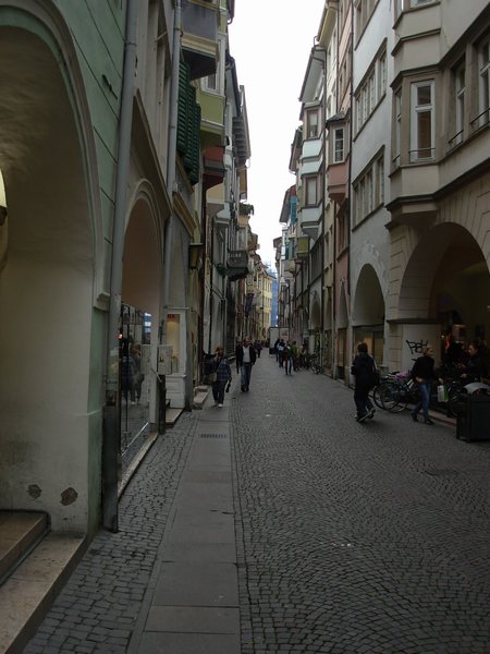 n_75 Bozen Arkade.jpg